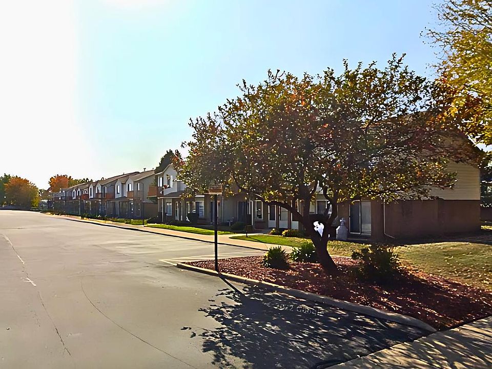 1st image of 27795 Carini Villa St