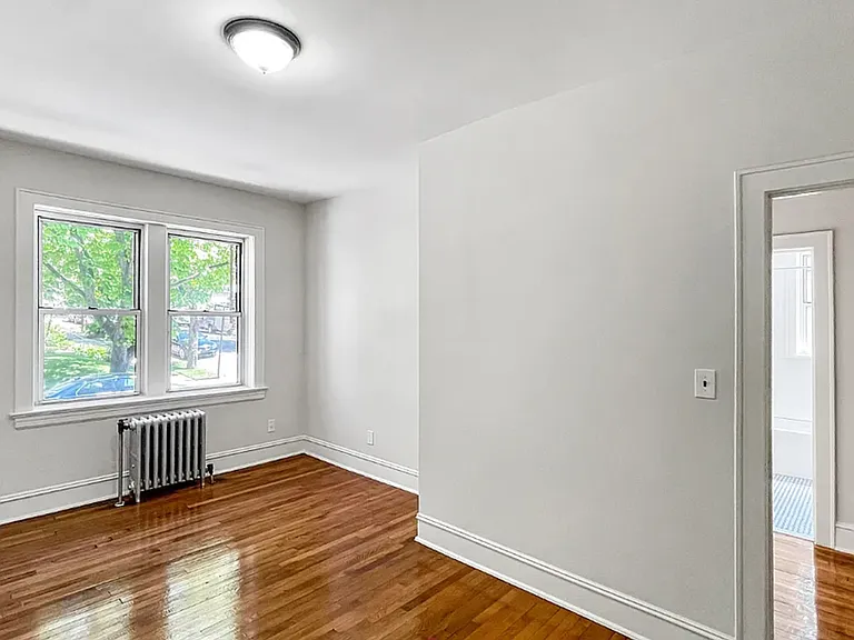 131 Silver Lake Rd #303 — Photo 7