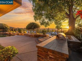 318 Sunset Dr, Danville, CA 94506