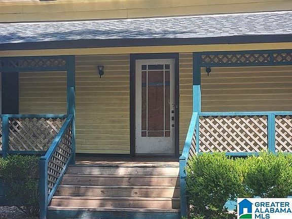 4th image of 381 Gilham Rd