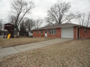 1607 Parklawn Ct, Columbia, MO 65202