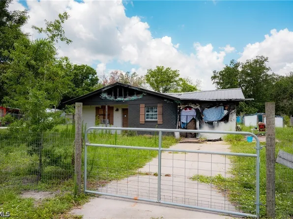 1553 SE Carnahan Ave, Arcadia, FL 34266