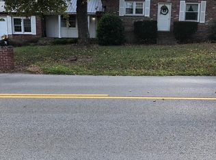 928 Hospital Rd, Dawson Springs, KY 42408