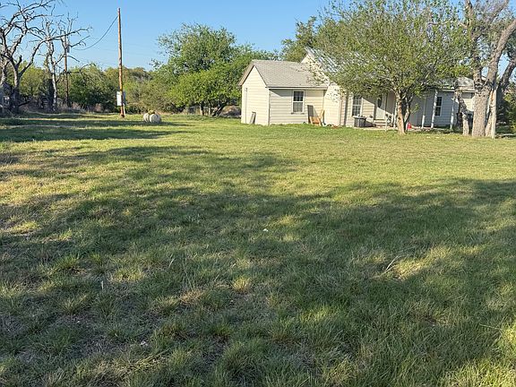 2nd image of 1390 County Road 153