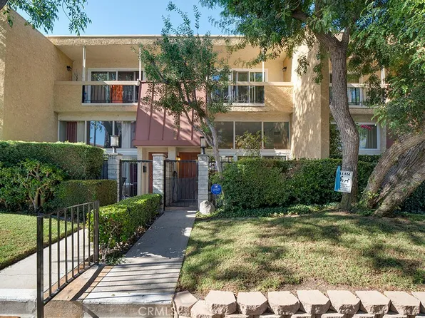 17815 Margate St, Encino, CA 91316