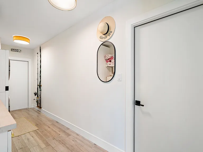 2882 W Vina Del Mar Blvd — Photo 39