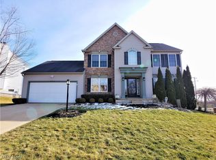 9892 Emerald Ridge Ave NW, Canal Fulton, OH 44614