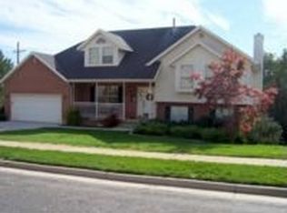 915 W 3925 N, Pleasant View, UT 84414