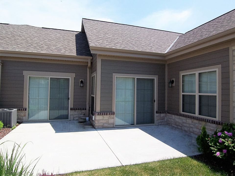 1st image of W250N4982 William Dr