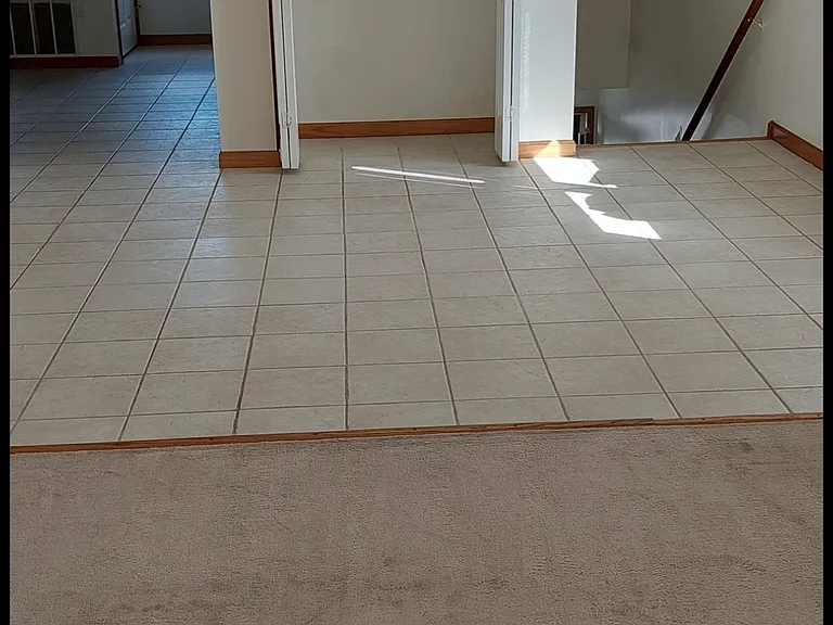 211 Maple St — Photo 13