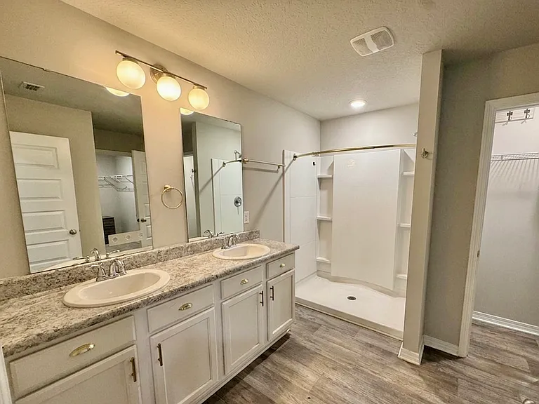 848 Jacobs Way — Photo 19