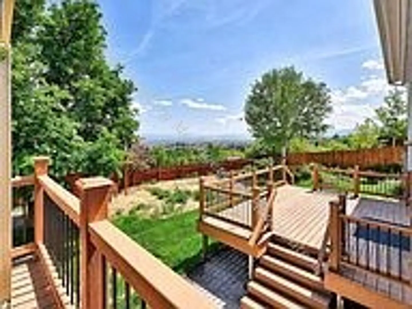 5 Bedroom 3-1/2 Bath House For Rent — Photo 4