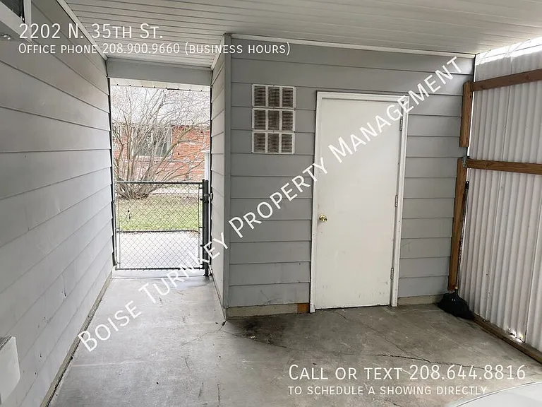 2202 N 35th St — Photo 19