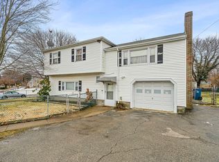 90 Vallaro Rd, Hyde Park, MA 02136