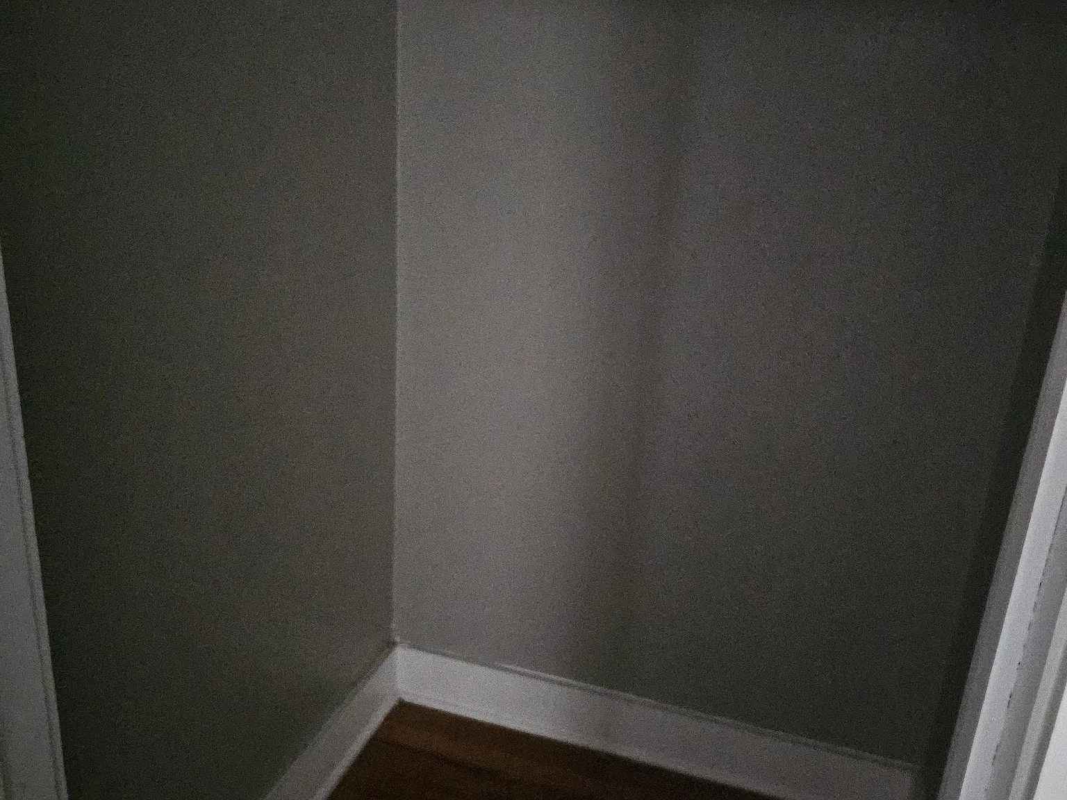 1 bed, 975 sqft, $785 — Photo 3