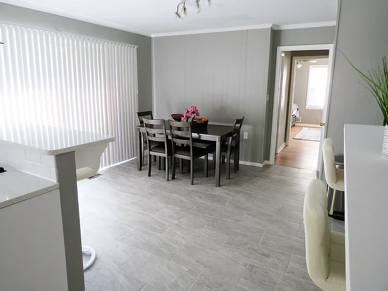 4194 Loveless Dr — Photo 5