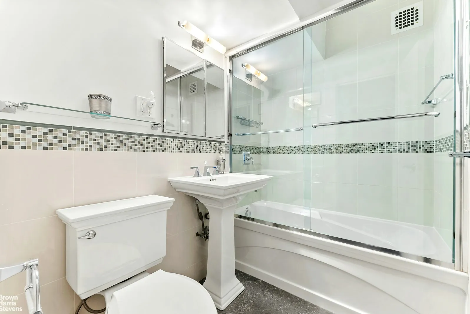 11 Riverside Drive #11VE in Upper West Side, Manhattan | StreetEasy