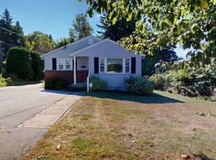 74 Randall St, Worcester, MA 01606