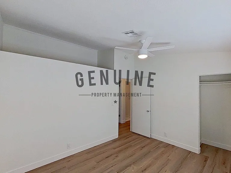1008 England St — Photo 21