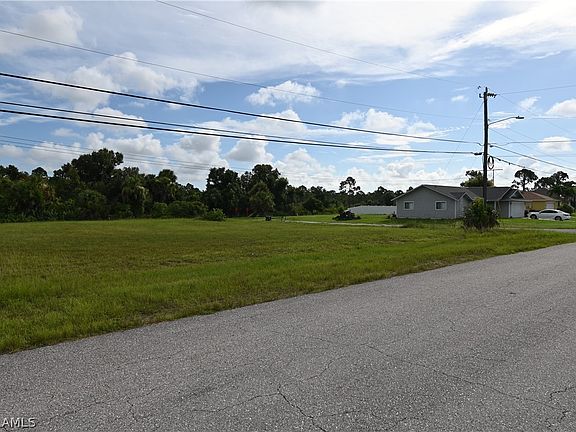 4th image of 2031 NE 28th St