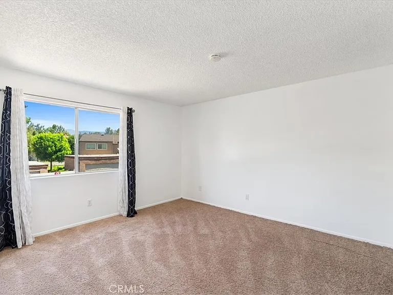 162 Tamarisk St — Photo 14