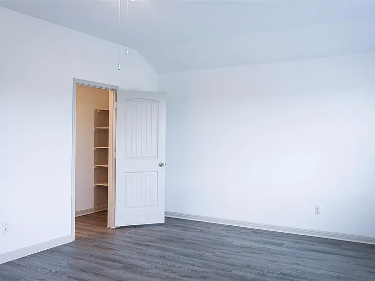231 Sweetwater Creek Ln — Photo 28