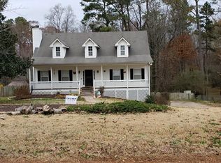 9095 Martin Ter, Gainesville, GA 30506