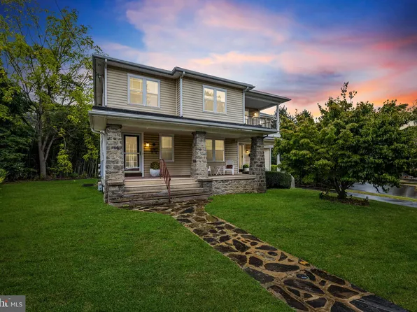 31 Louella Ct, Wayne, PA 19087
