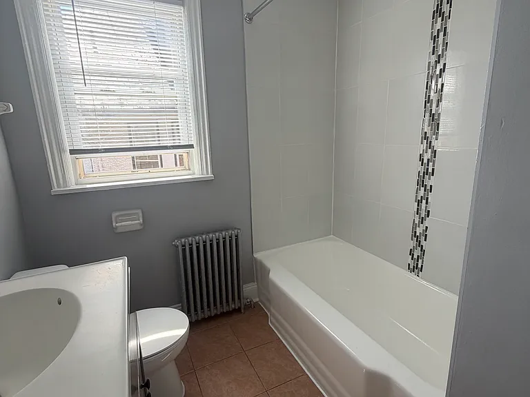 192 Park St #B2 — Photo 8