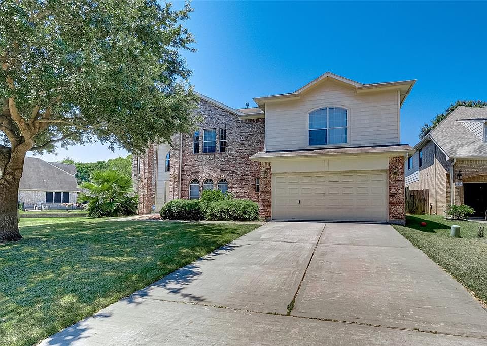 1st image of 1509 Whispering Oaks Dr