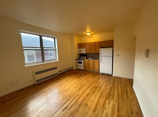 205 W Broadway APT 2A, Long Beach, NY 11561