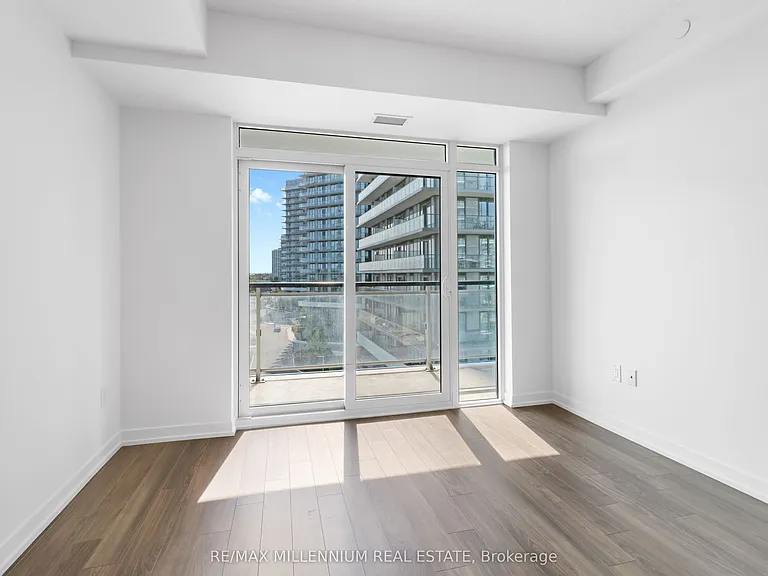 2560 Eglinton Ave W #609 — Photo 25