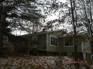 4325 Lapeer Rd, Columbiaville, MI 48421