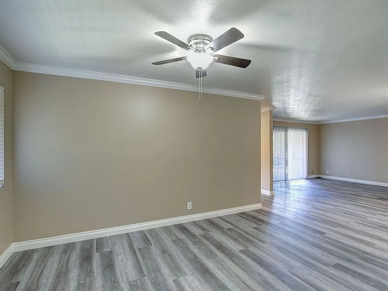 6830 Rosemead Blvd — Photo 8