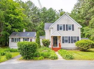 216 Dunstable Rd, North Chelmsford, MA 01863