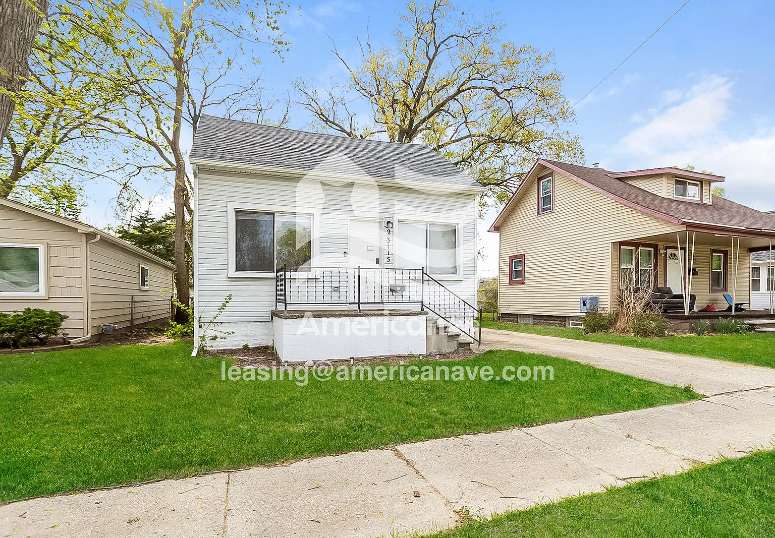 3 bed, 1.0 bath, 977 sqft, $1,540 — Photo 3