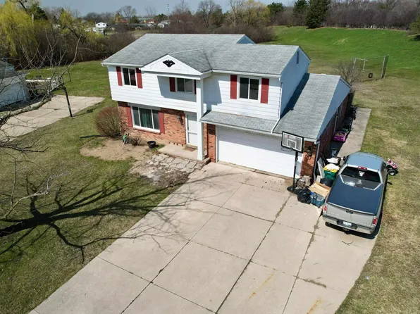 27634 Westcott Crescent Cir, Farmington Hills, MI 48334