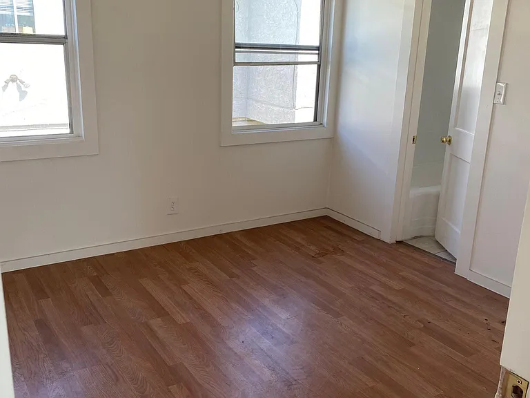 219 E 28th St #3/4 — Photo 17