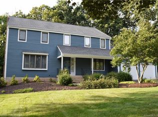 5 Burke Xing, Unionville, CT 06085