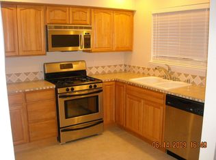 5913 Mack Rd, Sacramento, CA 95823