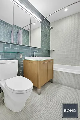 Sold by Bond New York | media 18