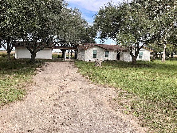 2nd image of 556 E County Road 2100