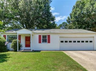 2609 Oak Ridge Rd, Oak Ridge, NC 27310