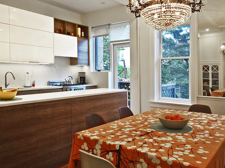 206 Rutland Rd — Photo 7