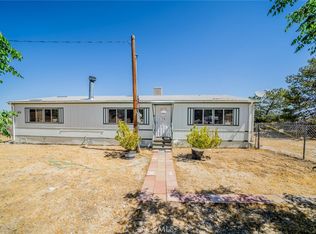 1608 Walnut Rd, Pinon Hills, CA 92372