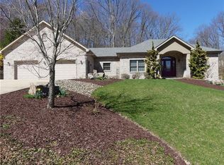 2002 Lavale Ct, Murrysville, PA