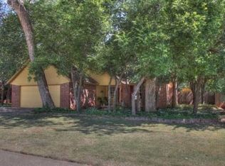 1108 Jamestown Cir, Edmond, OK 73003