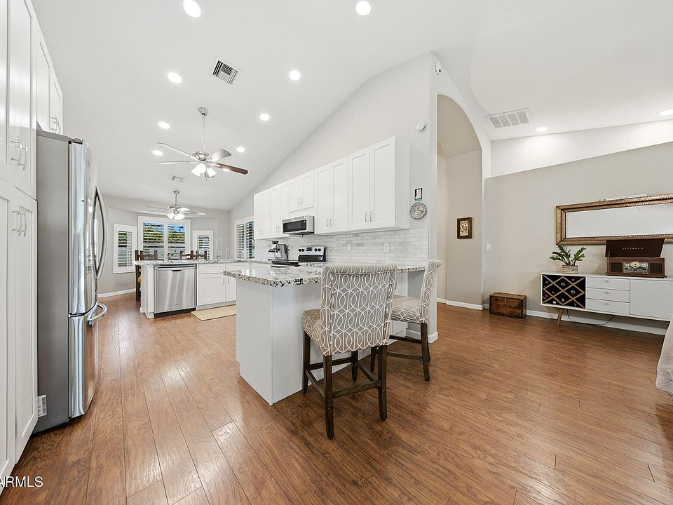 1st image of 463 S 26TH Circle