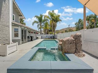 6098 E Silverspur Trl, Anaheim, CA 92807