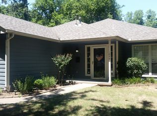 1049 E 33rd Pl, Tulsa, OK 74105